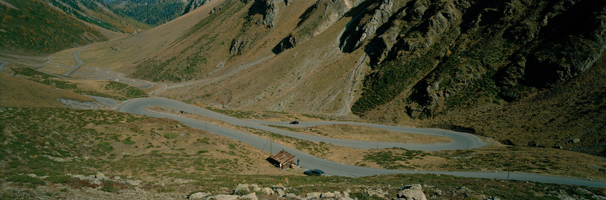 Alpenpässe, Alpen, Schweiz, Italien, Österreich, Deutschland, Natur, Landschaften, Pässe, Straßen, Steine, Berge, Wiesen, Grün, Gras, Bergluft, Blau, Himmel, Umbrailpass