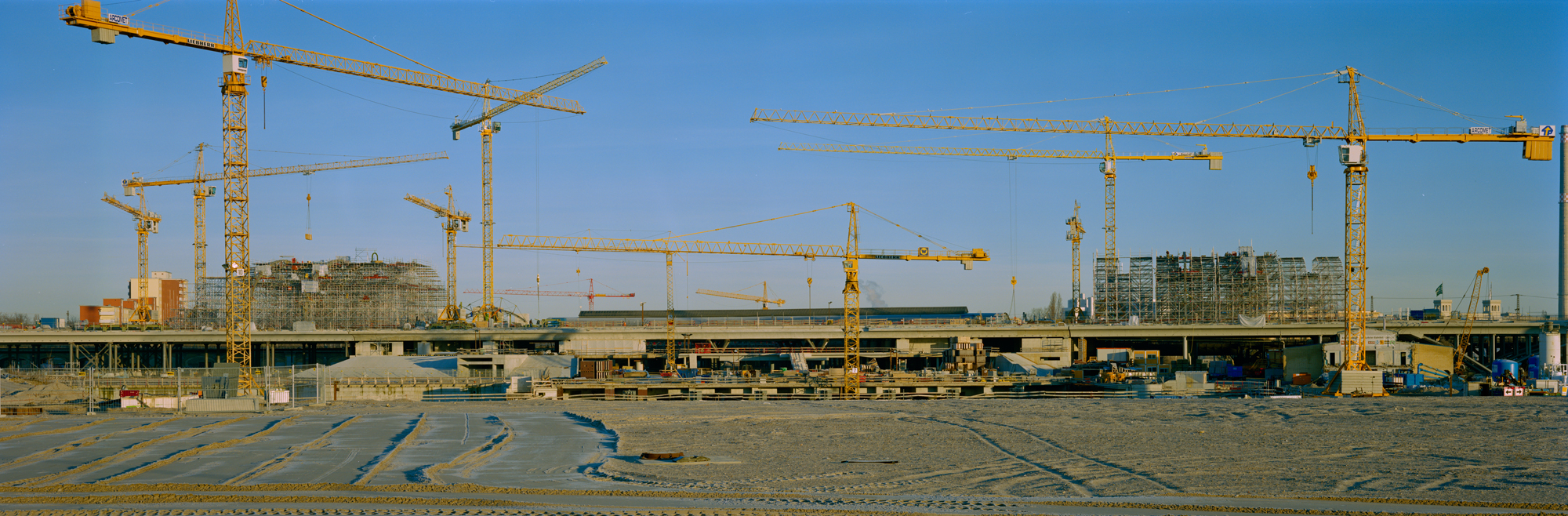Photographie grand format, Photographie grand format, Photographie grand format, la photographie, photographier, la photographie, 6x17, Berlin, Capitale, Capitole, ville, architecture, béton, acier, béton, acier, chantier, chantier de construction