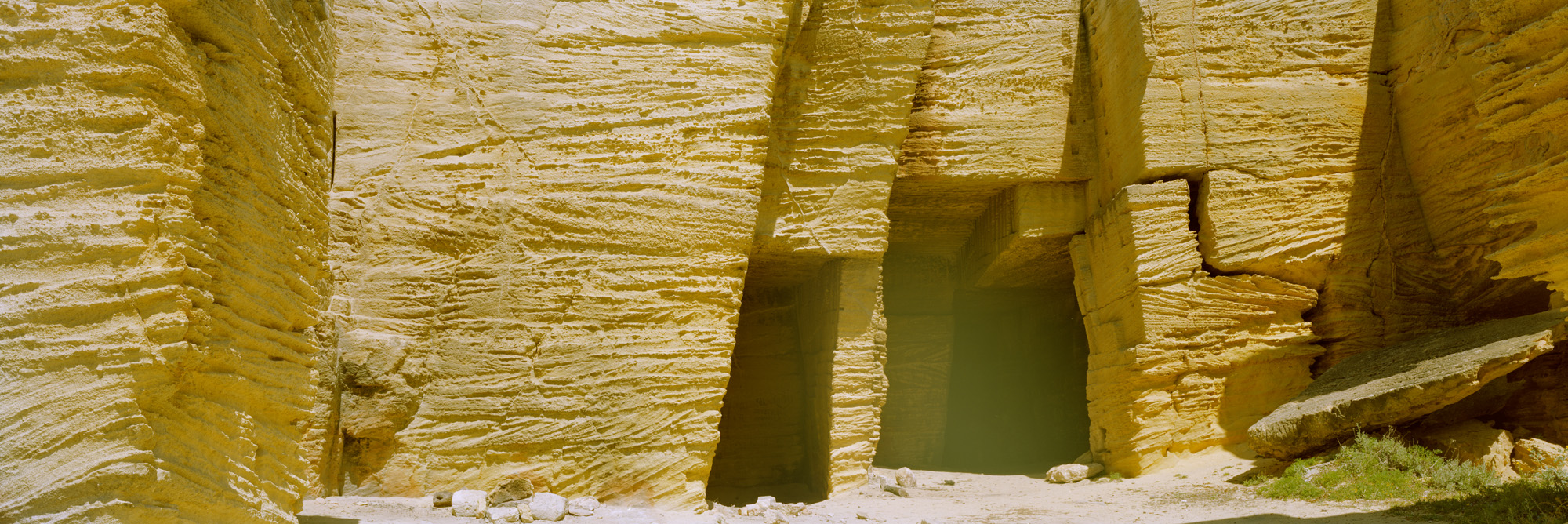 large format photography, large format photography, large format photography, photography, photographie, photography, 6x17, open pit, sandstone, white, white, brown, brown, beige, sand,