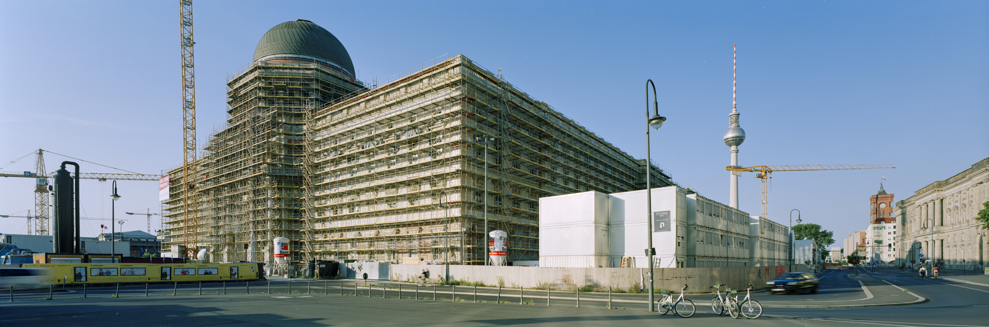 fotografia di grande formato, fotografia di grande formato, fotografia di grande formato, fotografia, fotografia, fotografia, 6x17, Berlino, capitale, Campidoglio, città, architettura, calcestruzzo, acciaio, calcestruzzo, acciaio, Forum Humboldt